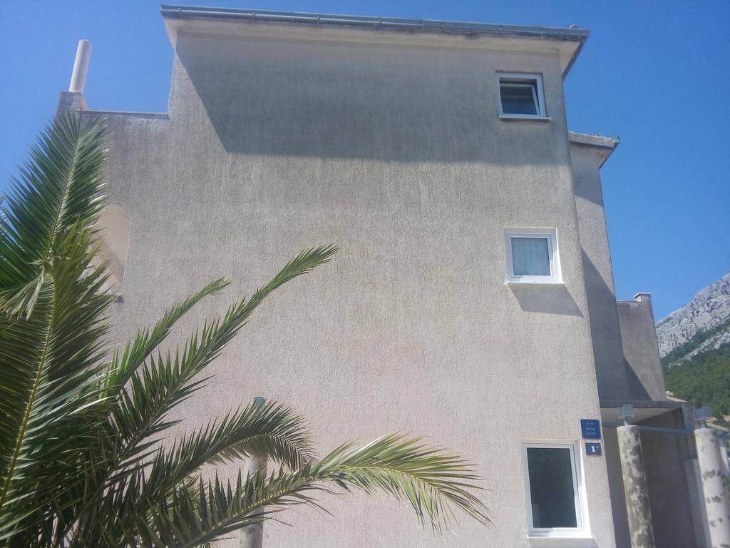 Apartments Erceg Omiš Eksteriør bilde